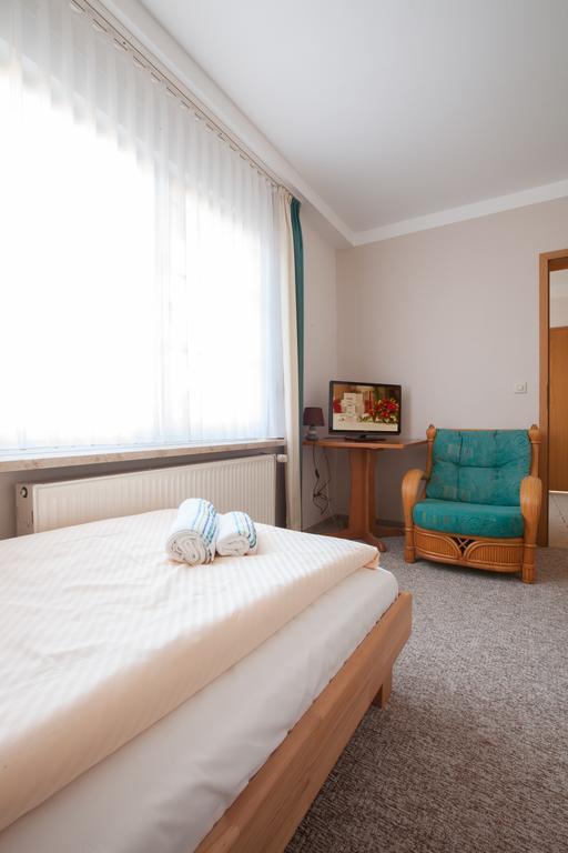 Hotel -Winterfelder Hof Apenburg-Winterfeld Rum bild